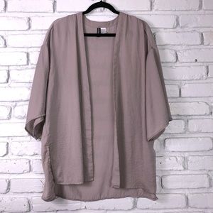 Ladies taupe silky kimono by Divided H&M sz M